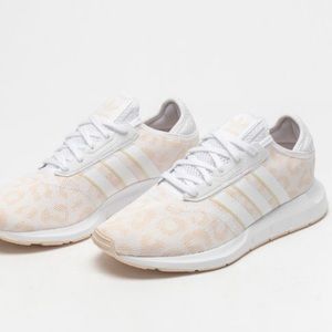 Adidas Animal Print White and Soft pink Size 7.5 new